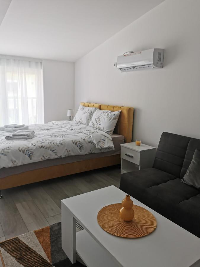 Studio Apartmani Banja Koviljača Eksteriør bilde